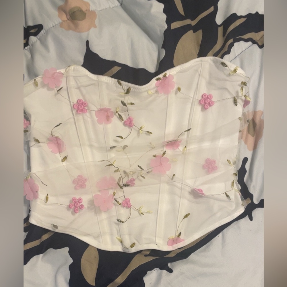 SHEIN Cream and Pink Bustier Sleeveless Blouse